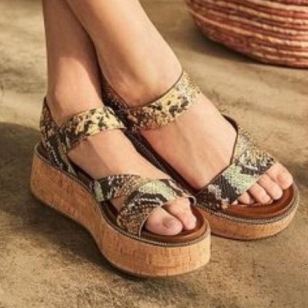 Franco Sarto Platform Sandals woman’s size 10